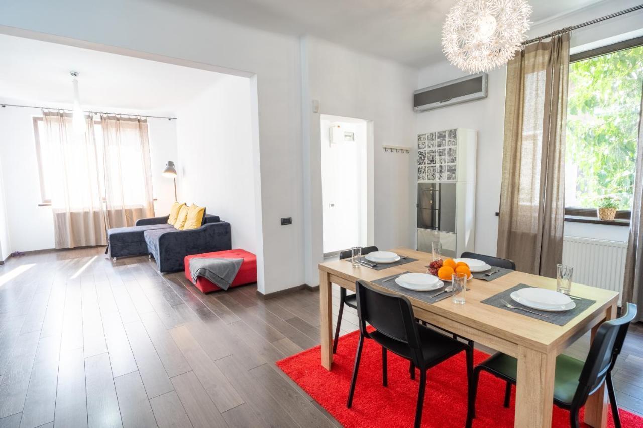 Cozy & Spacious Flat Near Victoriei Square Bucareste Exterior foto